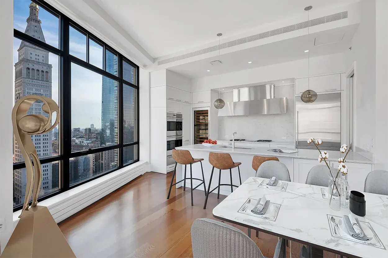 10 Madison Square West 19C Kitchen