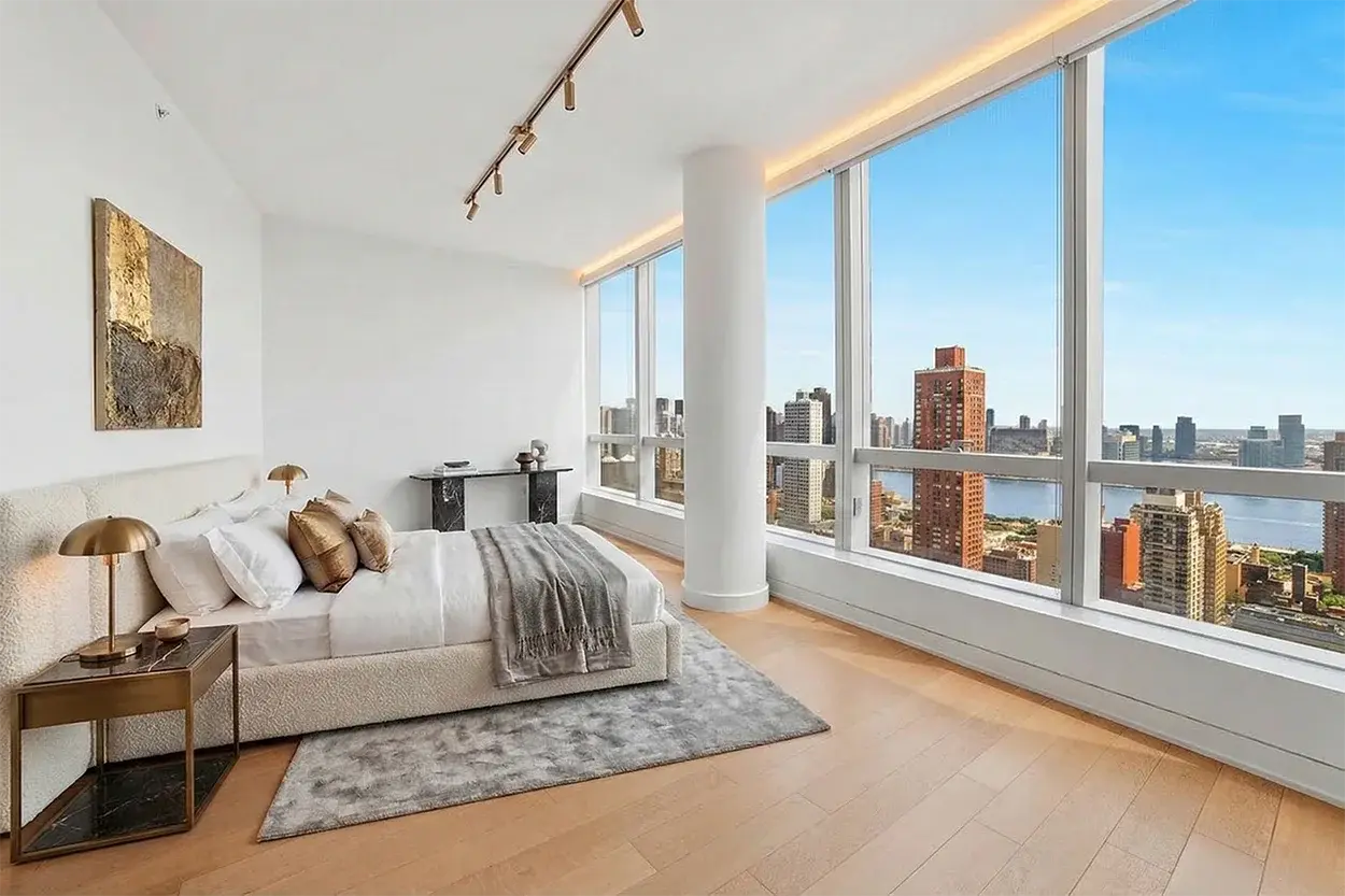 400 Park Ave South Bedroom