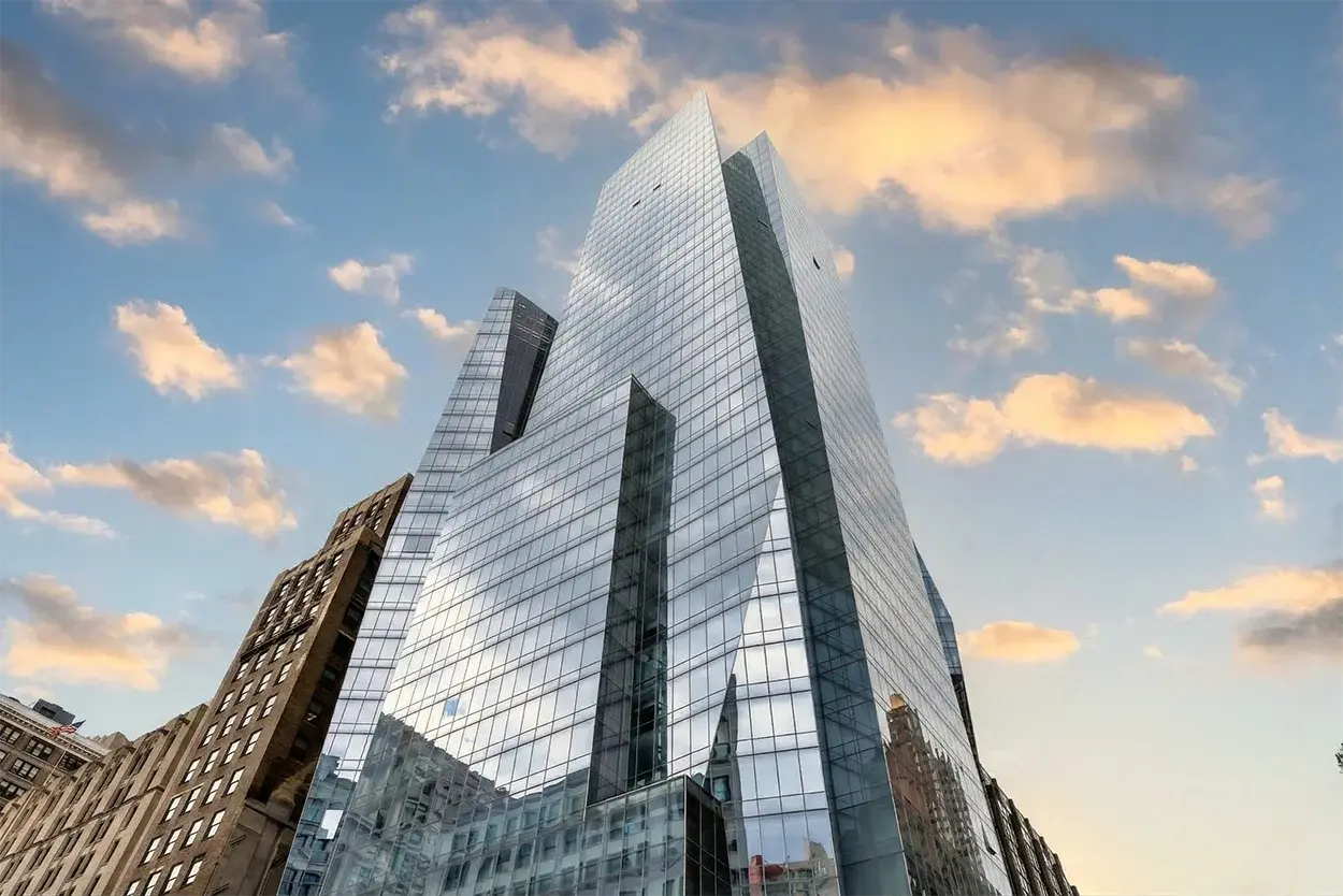 400 Park Avenue South condo building exterior street view